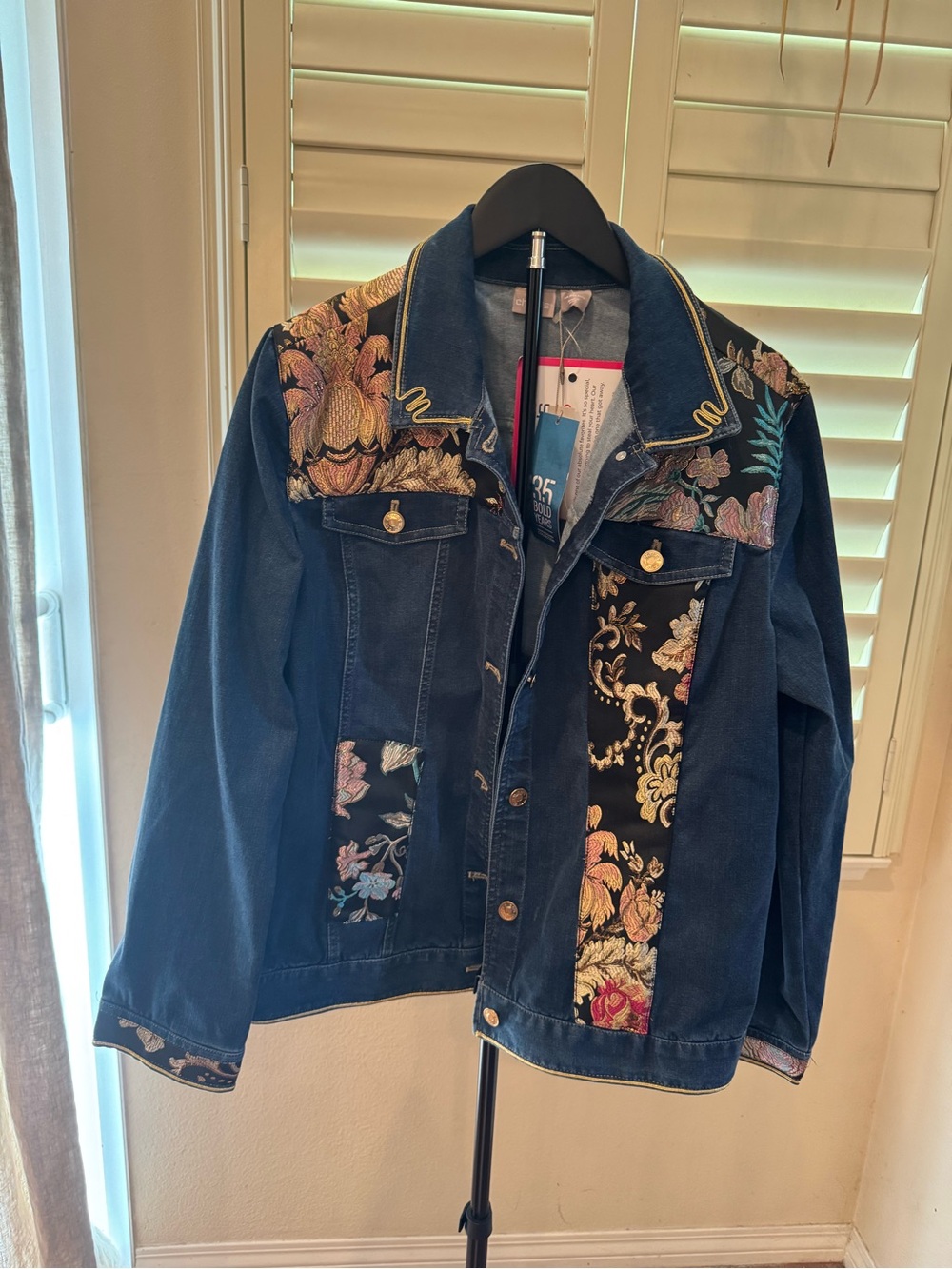 NEW Chico's Embroidered Floral Dark Blue Denim Jacket - Women